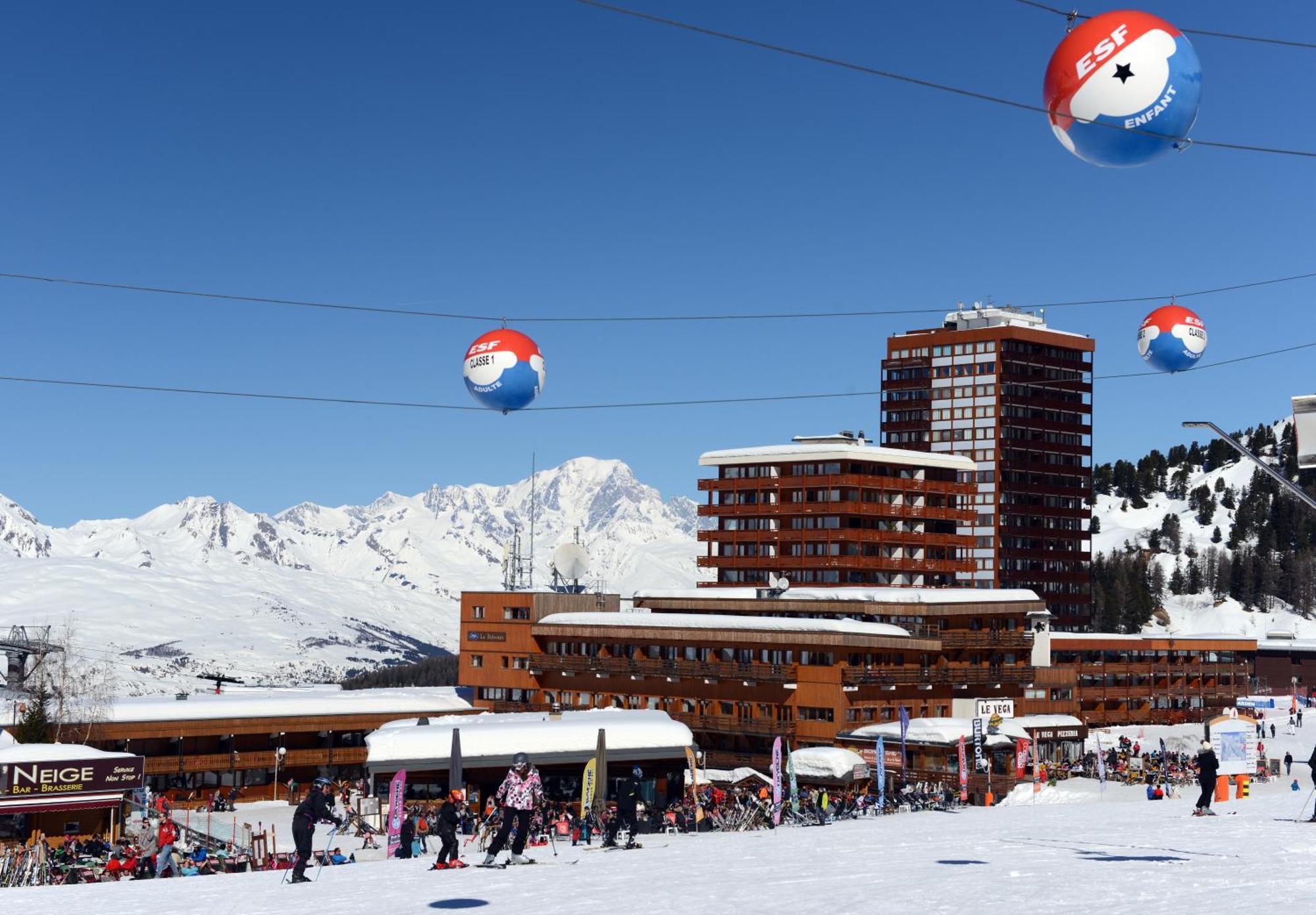 Residence Odalys Le Pelvoux La Plagne Exterior photo
